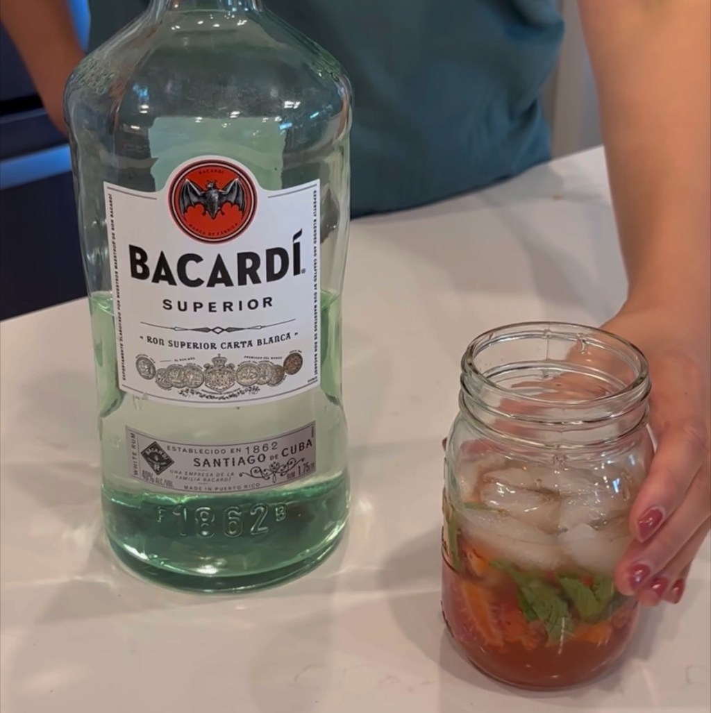 Easy Strawberry Mojito